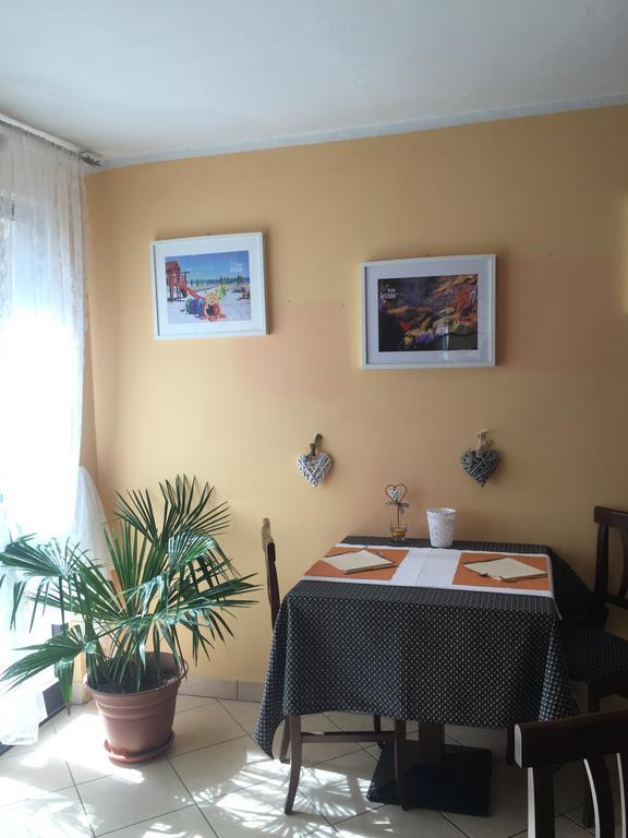 Hotel Villa Elle Loano Extérieur photo